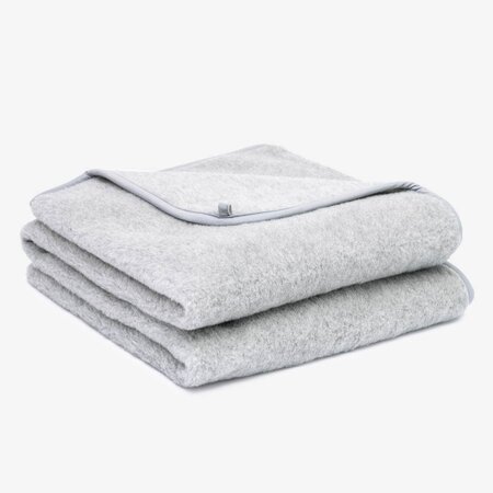 WOLLIES Amsterdam Ledikant Deken - Lichtgrijs - Merino Wol - 135 x 95 cm